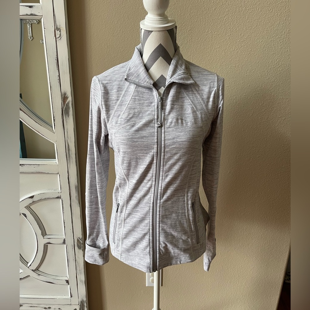 Lululemon Zip Up Jacket - Size: 10
